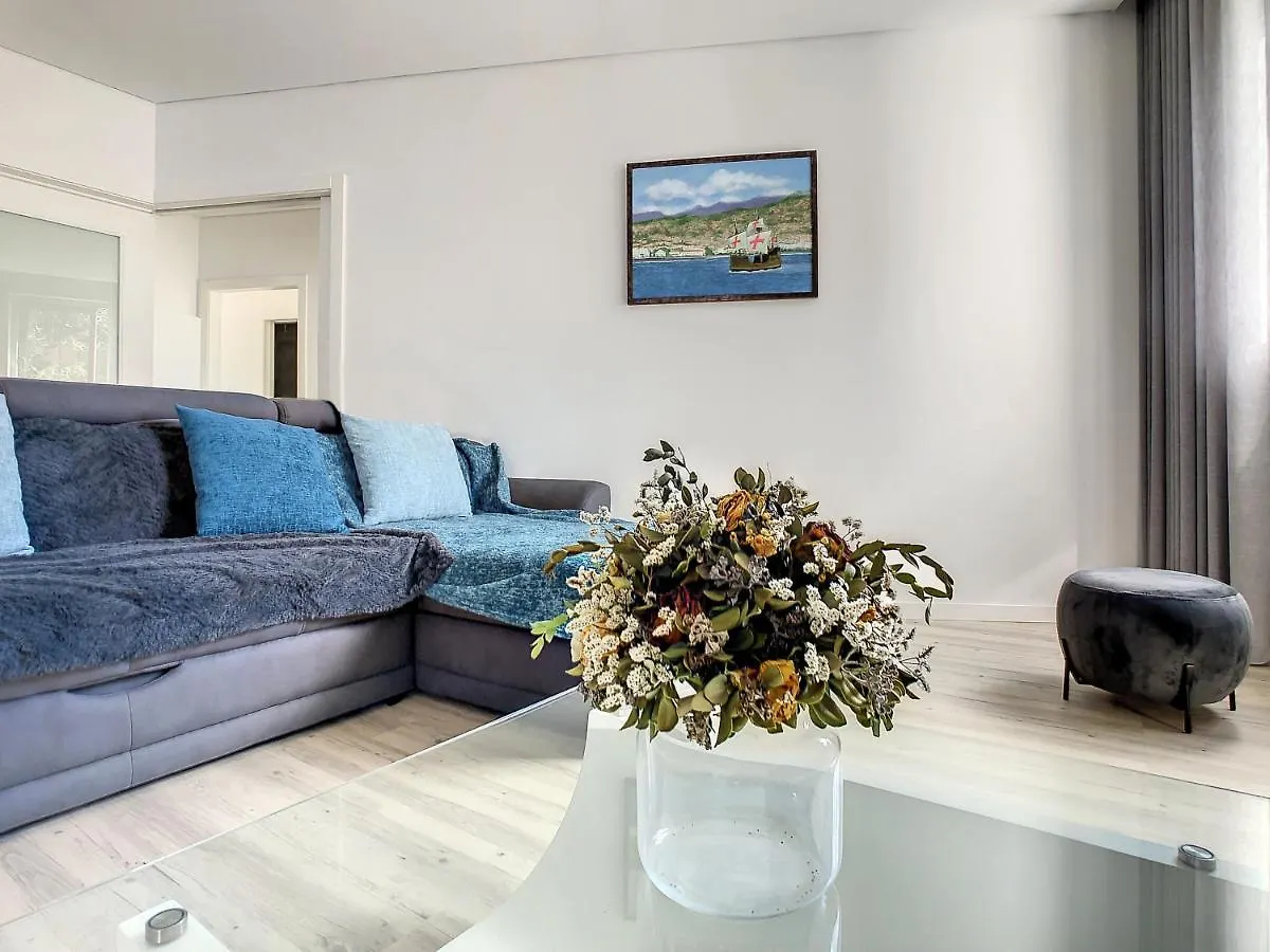 Uptown Apartment By Lovelystay Funchal